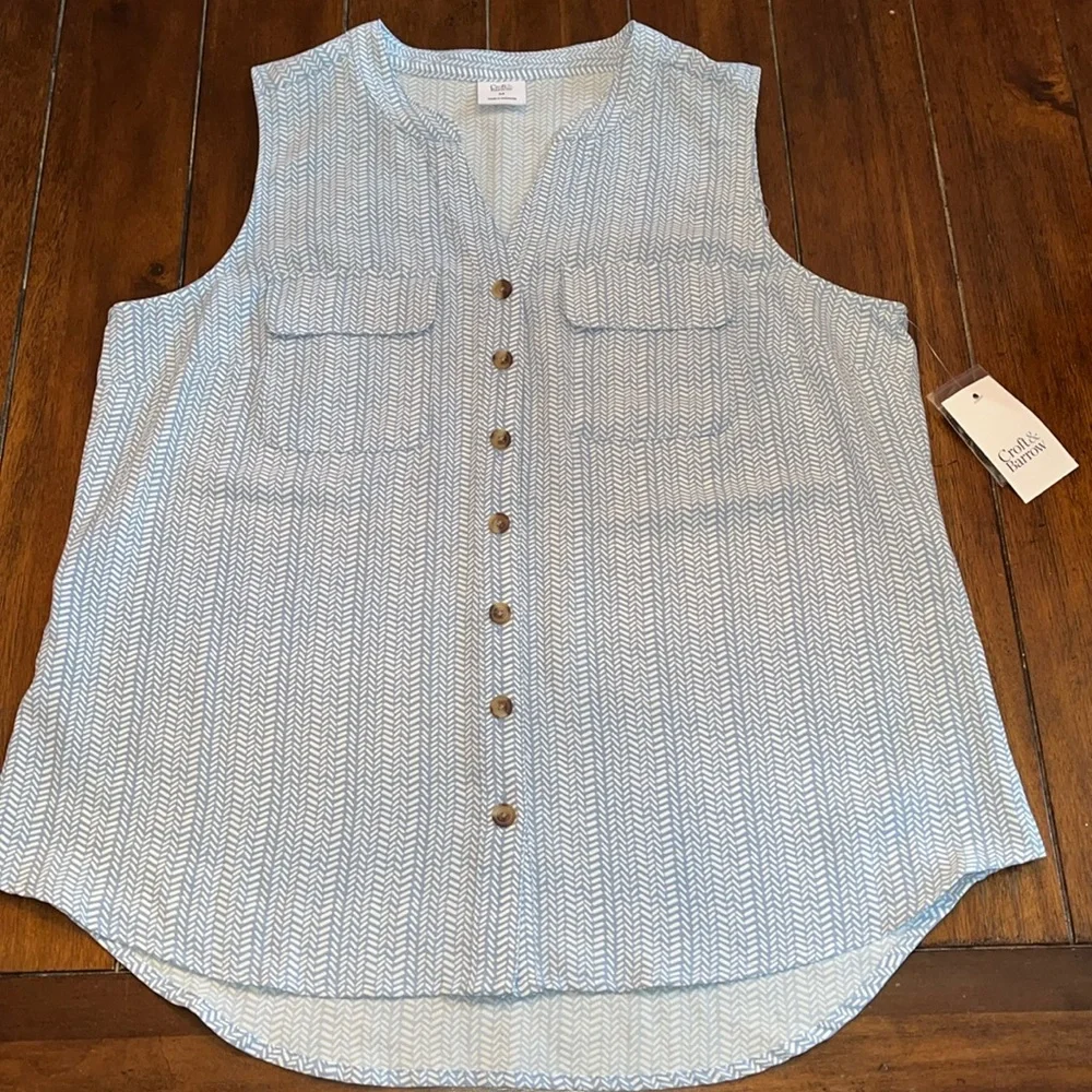 Croft & Barrow Tank Top size M Button Down Blue white - Picture 1 of 7